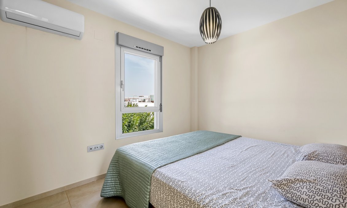 Segunda mano - Villa -
Ciudad Quesada - Costa Blanca