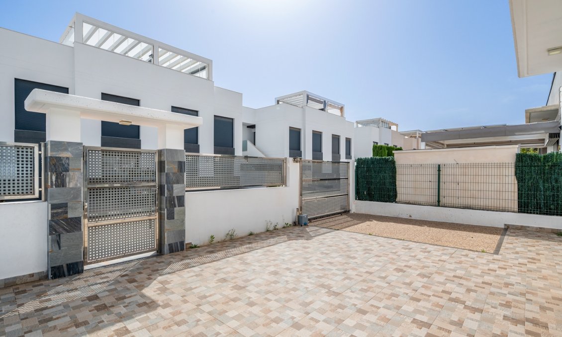 Segunda mano - Villa -
Ciudad Quesada - Costa Blanca