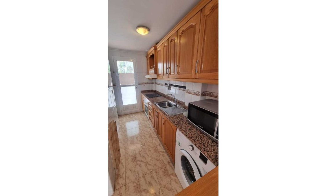 Segunda mano - Town House -
Playa Flamenca - Costa Blanca