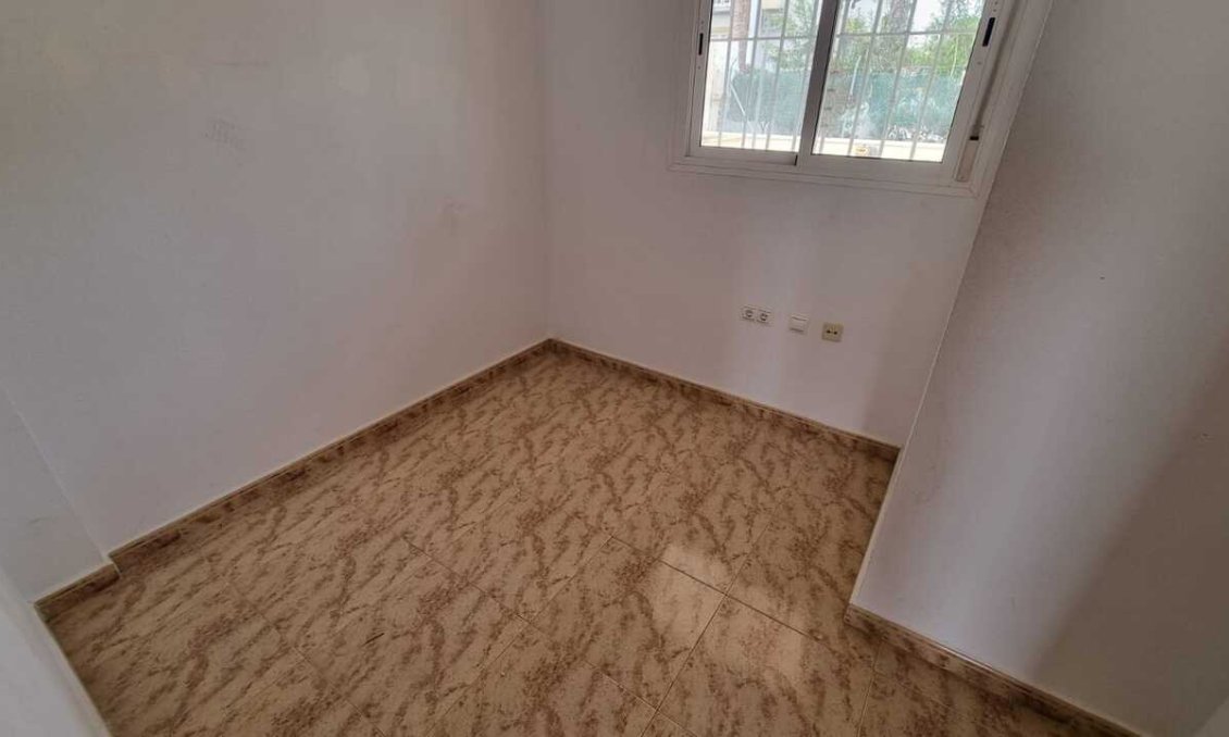 Segunda mano - Town House -
Playa Flamenca - Costa Blanca