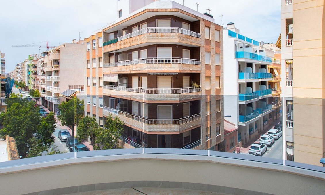 Wiederverkauf - Wohnung -
Torrevieja - Costa Blanca