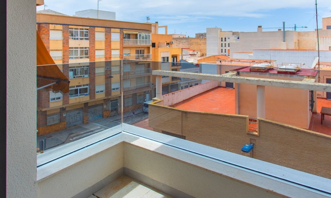 Wiederverkauf - Wohnung -
Torrevieja - Costa Blanca