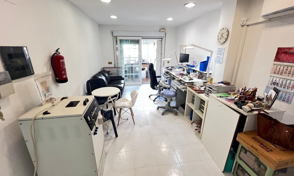 Revente - Appartement -
Torrevieja