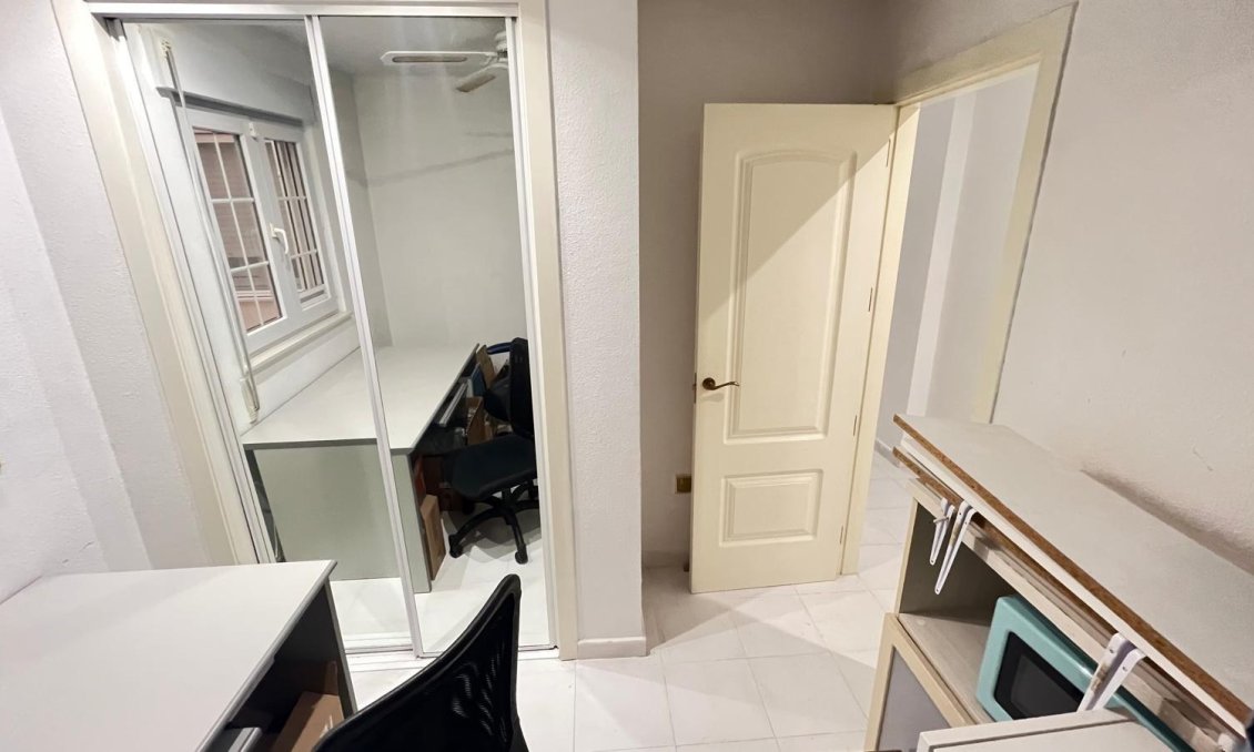 Revente - Appartement -
Torrevieja