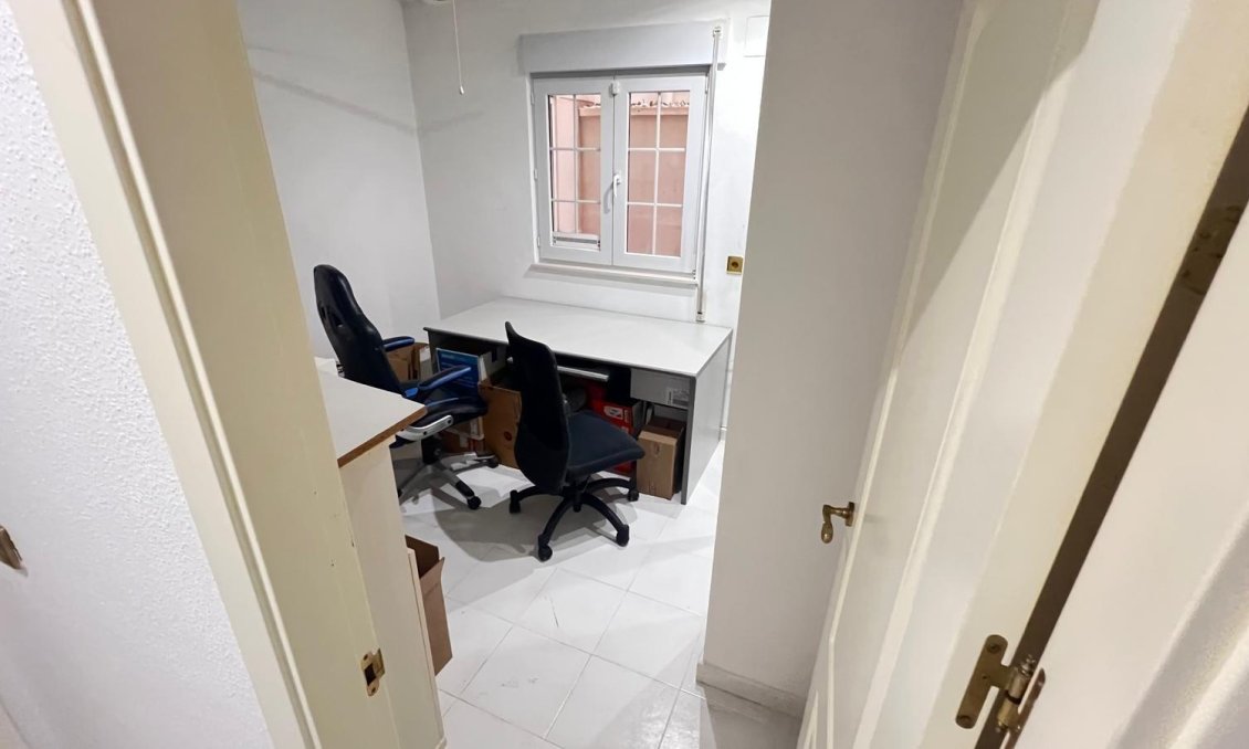 Revente - Appartement -
Torrevieja
