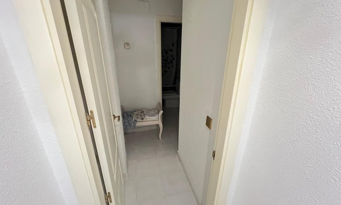 Revente - Appartement -
Torrevieja