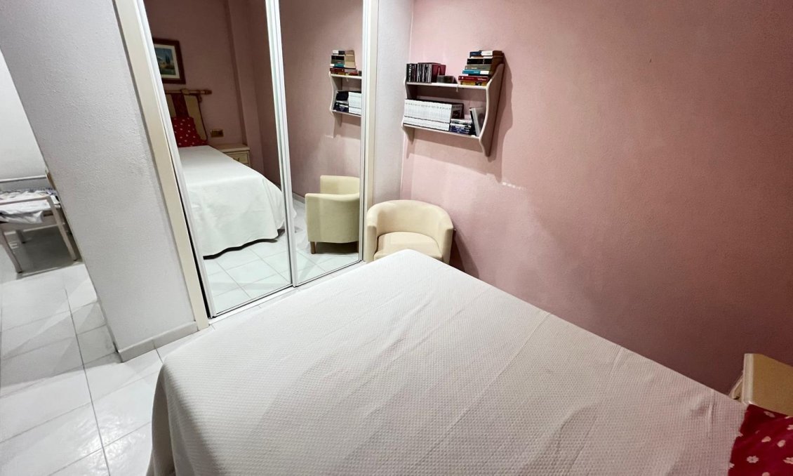 Revente - Appartement -
Torrevieja