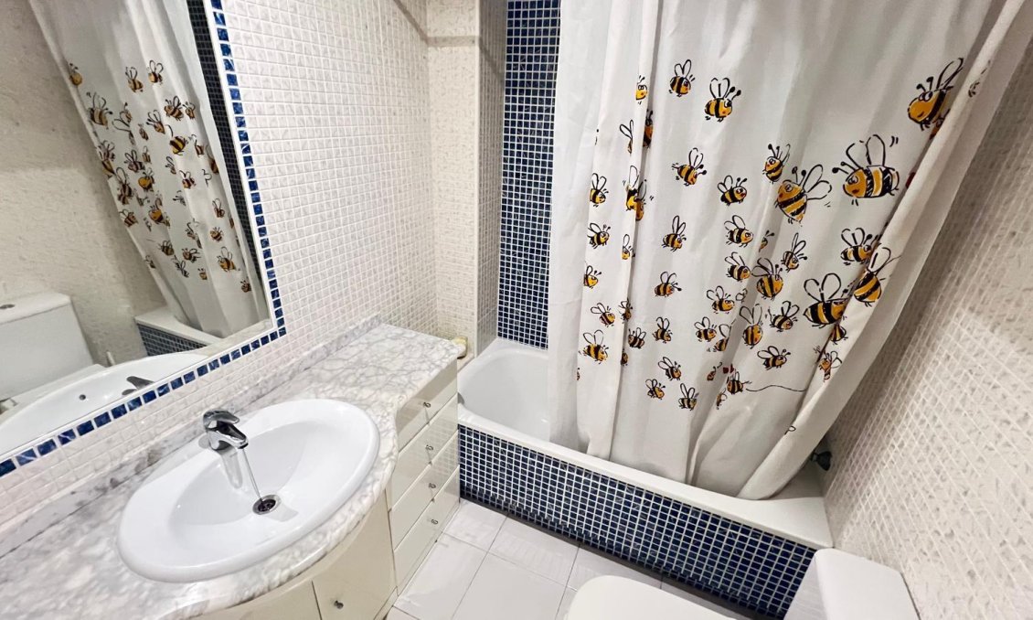Revente - Appartement -
Torrevieja
