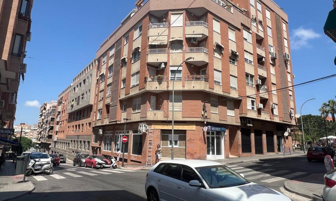 Revânzare - Apartament -
Alicante - Nuevo San Blas