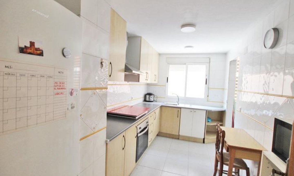 Revânzare - Apartament -
Alicante - Nuevo San Blas