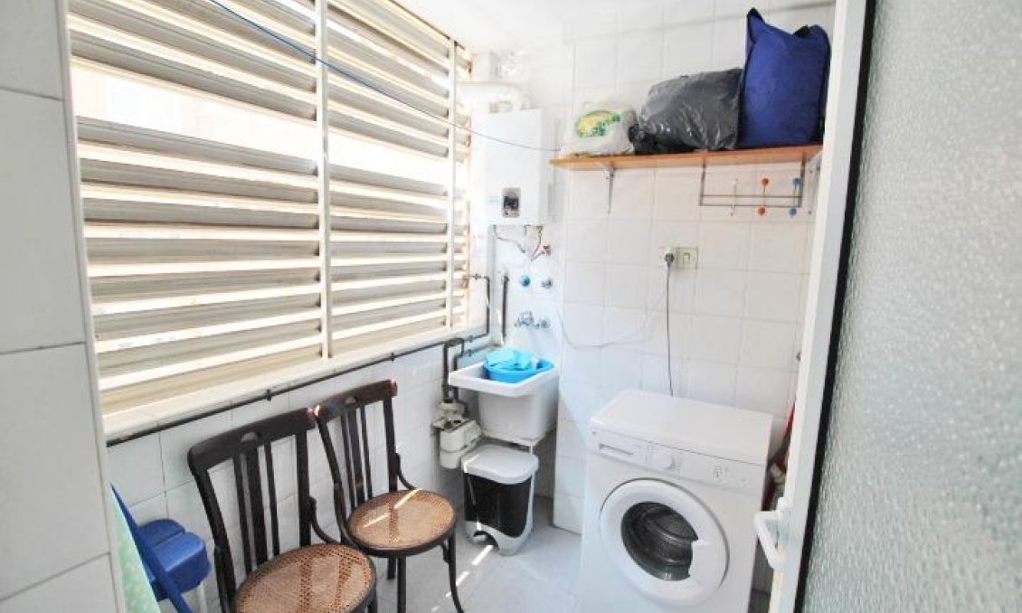 Revânzare - Apartament -
Alicante - Nuevo San Blas