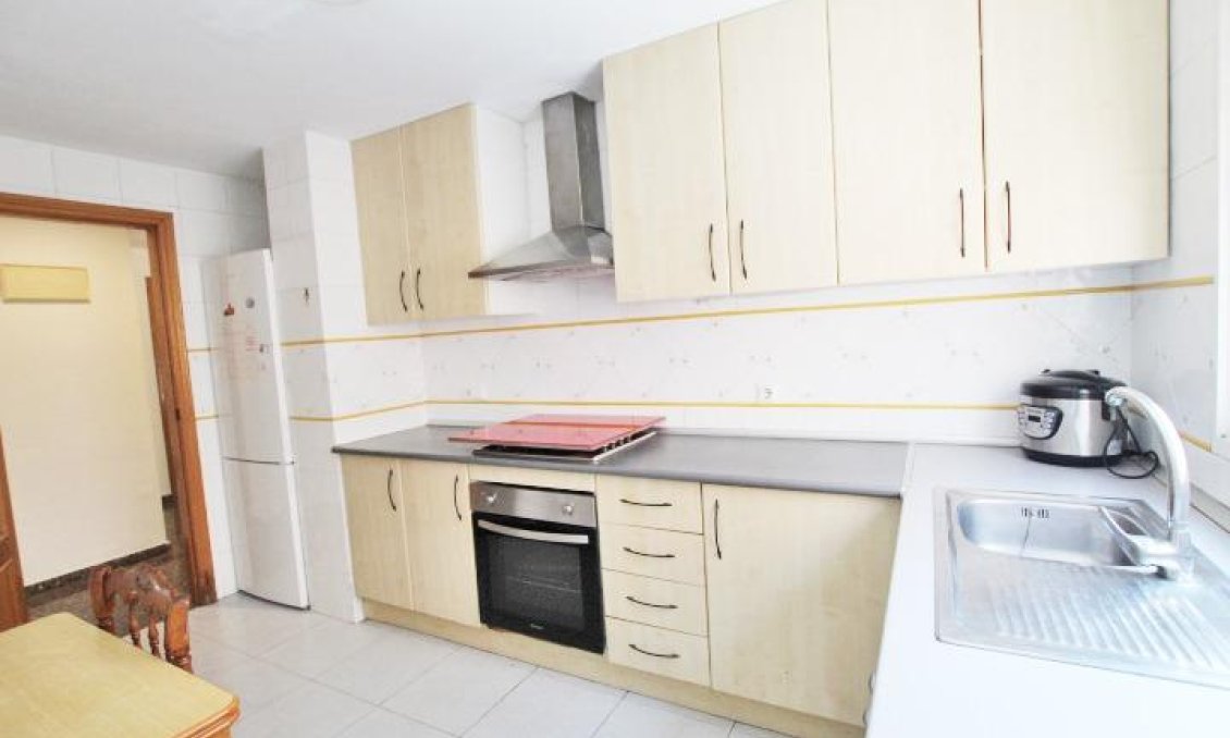 Revânzare - Apartament -
Alicante - Nuevo San Blas