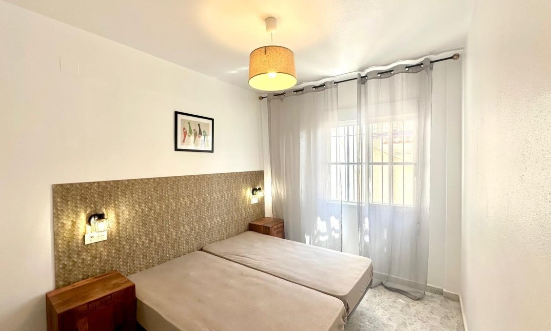 Wiederverkauf - Wohnung -
Orihuela Costa - Playa Flamenca