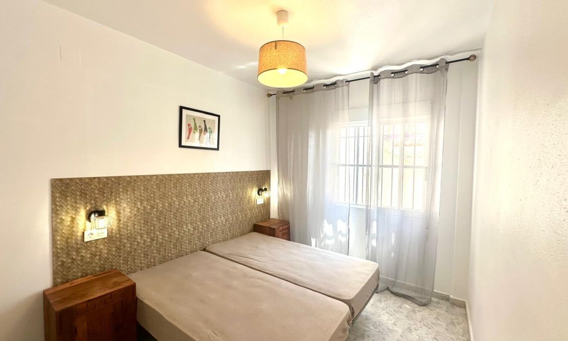 Wiederverkauf - Wohnung -
Orihuela Costa - Playa Flamenca