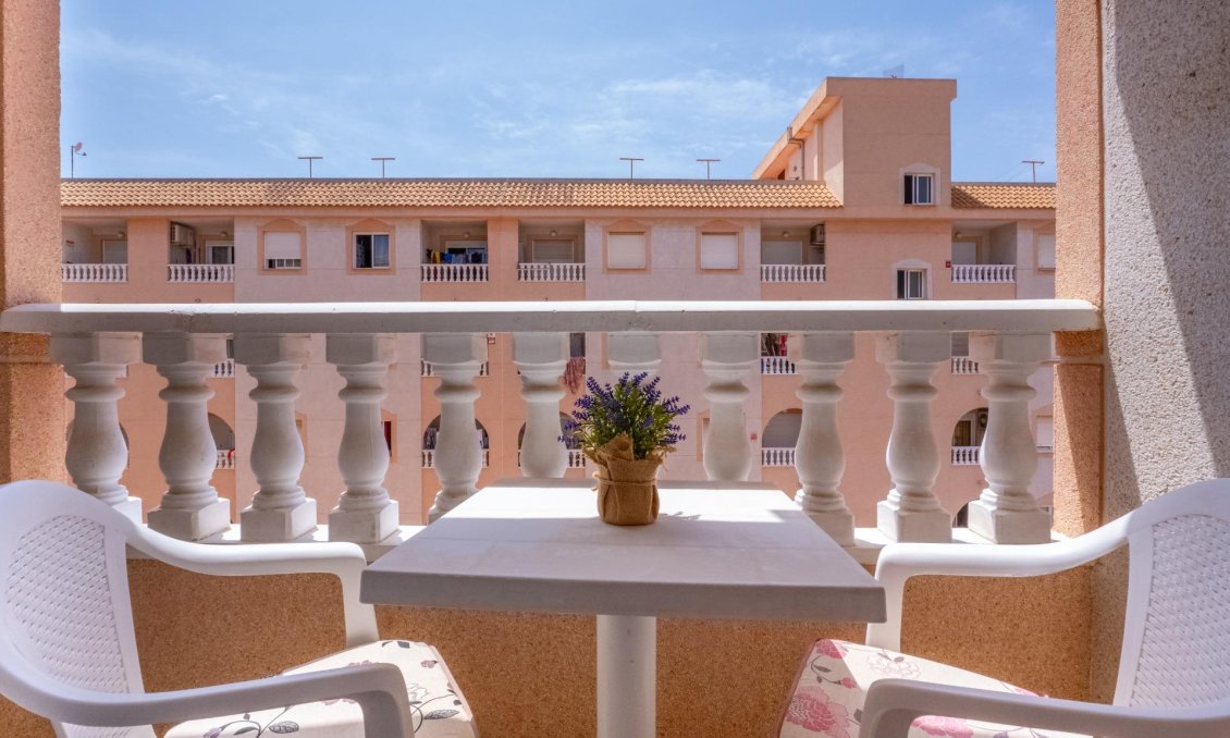 Használt Ingatlanok - Apartman -
Torrevieja - Playa del Cura