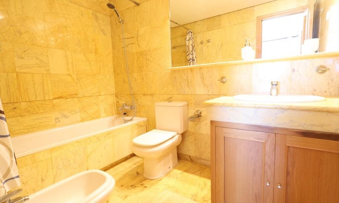 Segunda mano - Town House -
Orihuela Costa - Costa Blanca
