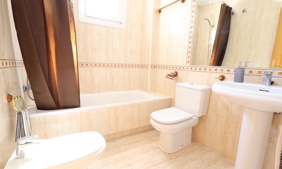 Segunda mano - Town House -
Orihuela Costa - Costa Blanca