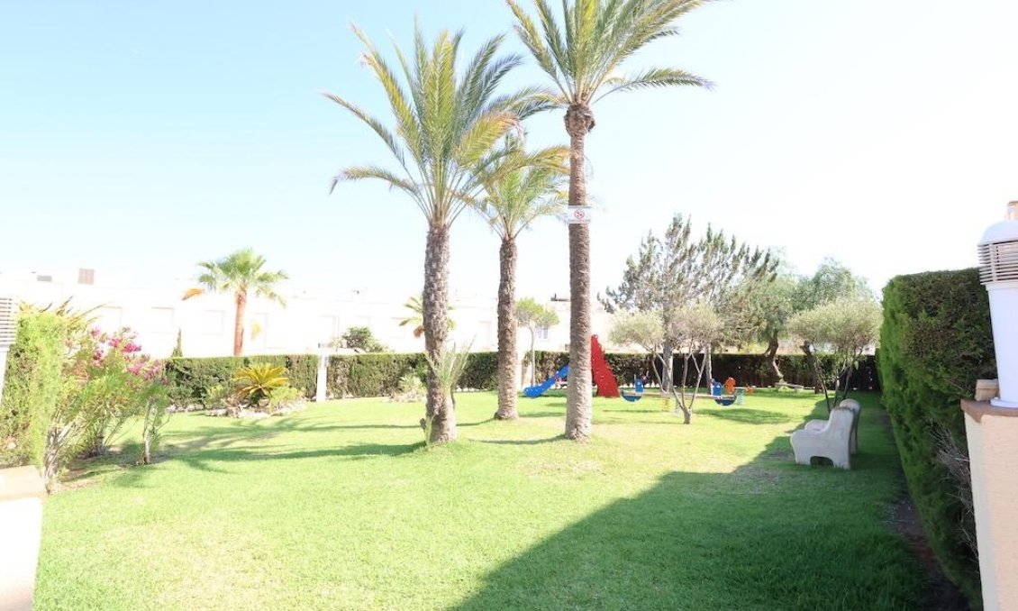 Segunda mano - Town House -
Orihuela Costa - Costa Blanca