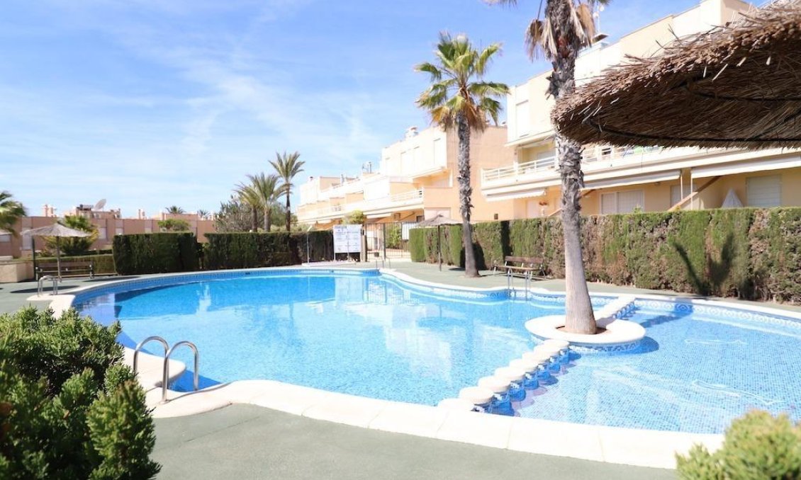 Segunda mano - Town House -
Orihuela Costa - Costa Blanca