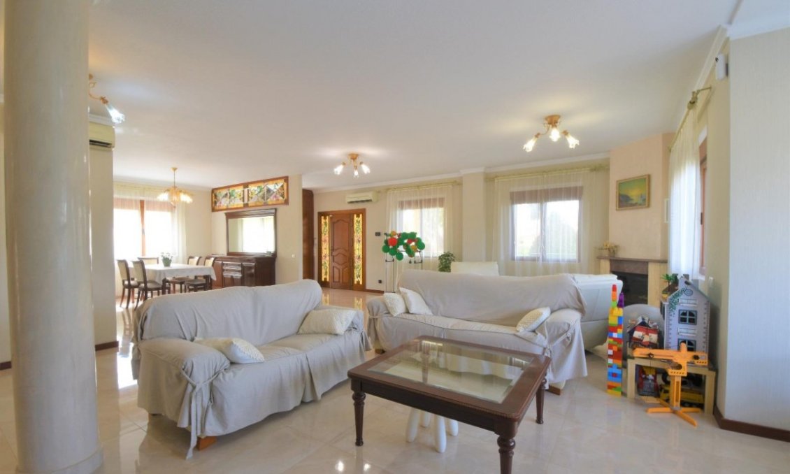 Segunda mano - Villa -
Ciudad Quesada - Costa Blanca