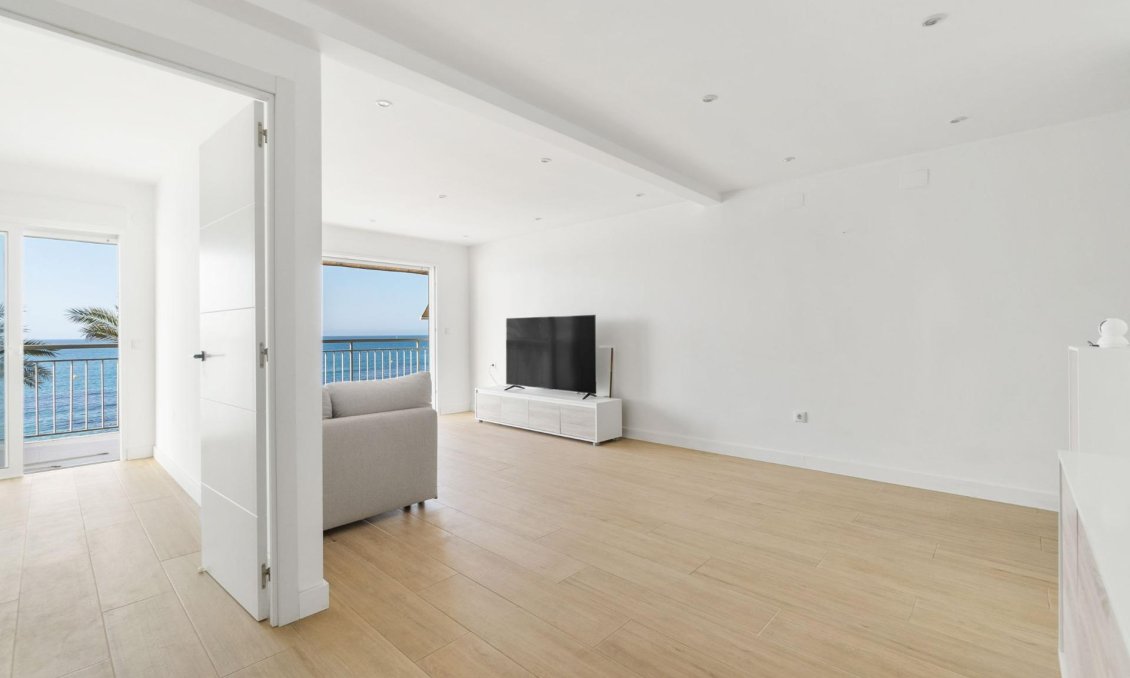 Használt Ingatlanok - Apartman -
Torrevieja - Playa del Cura