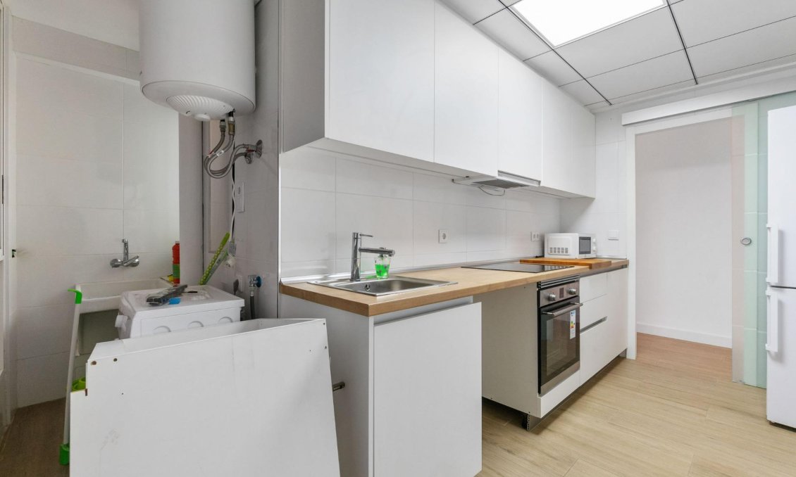 Használt Ingatlanok - Apartman -
Torrevieja - Playa del Cura