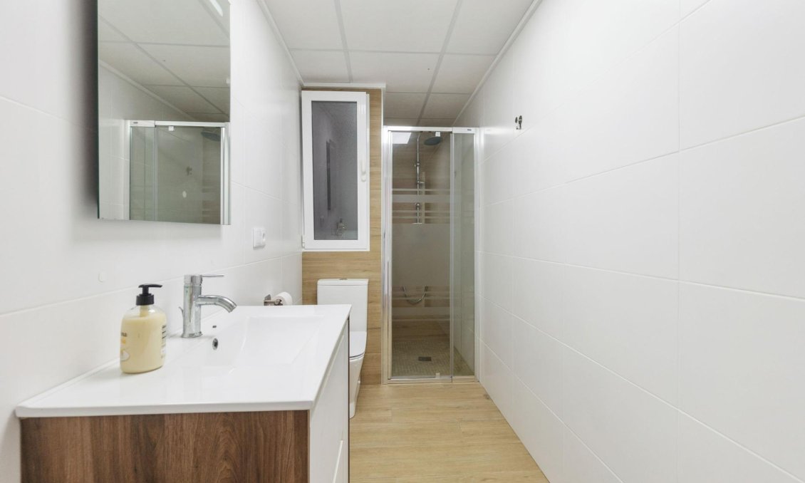 Használt Ingatlanok - Apartman -
Torrevieja - Playa del Cura