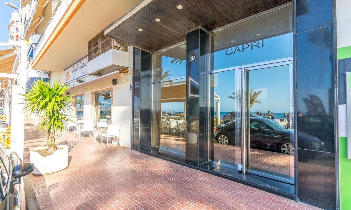 Használt Ingatlanok - Apartman -
Torrevieja - Playa del Cura