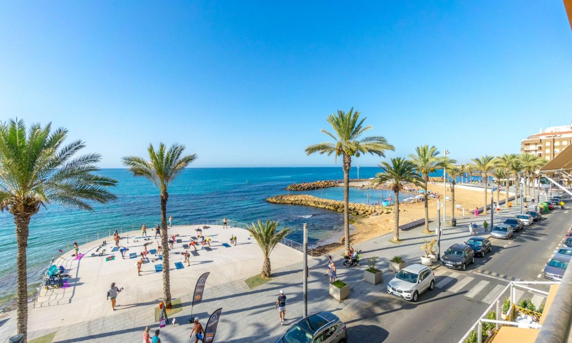 Használt Ingatlanok - Apartman -
Torrevieja - Playa del Cura