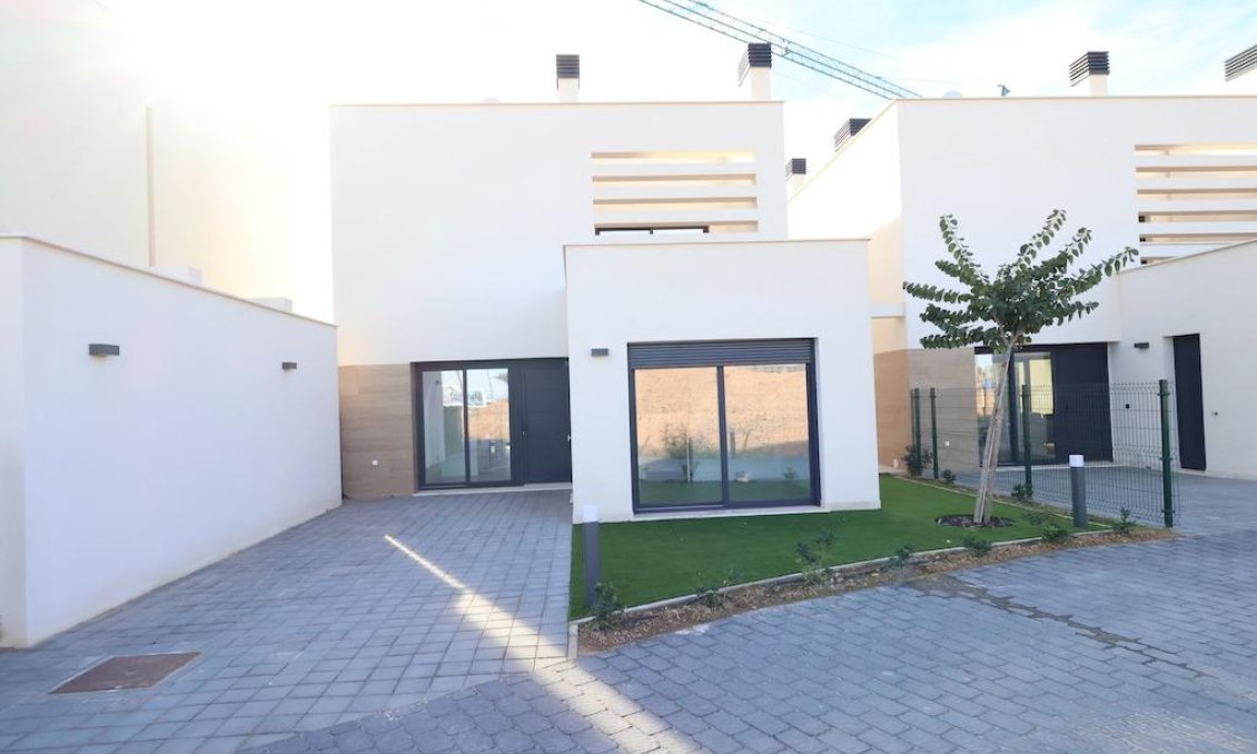 Segunda mano - Villa -
Los Alcazares - Costa Calida