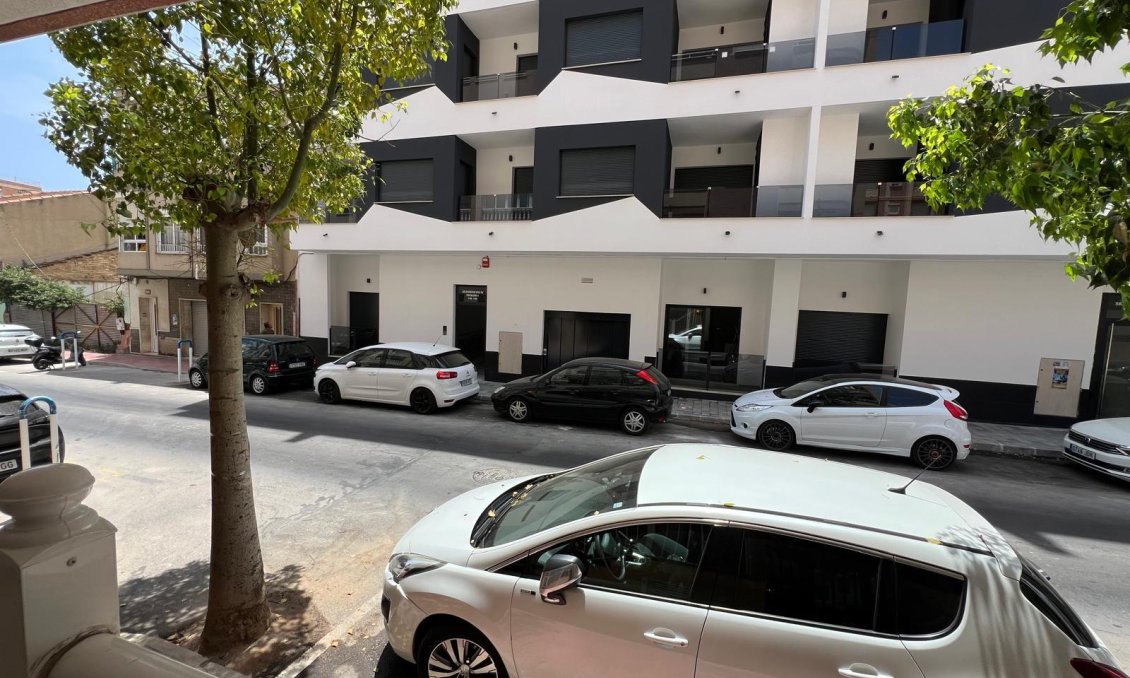 Segunda mano - Apartamento -
Torrevieja - Playa del Cura