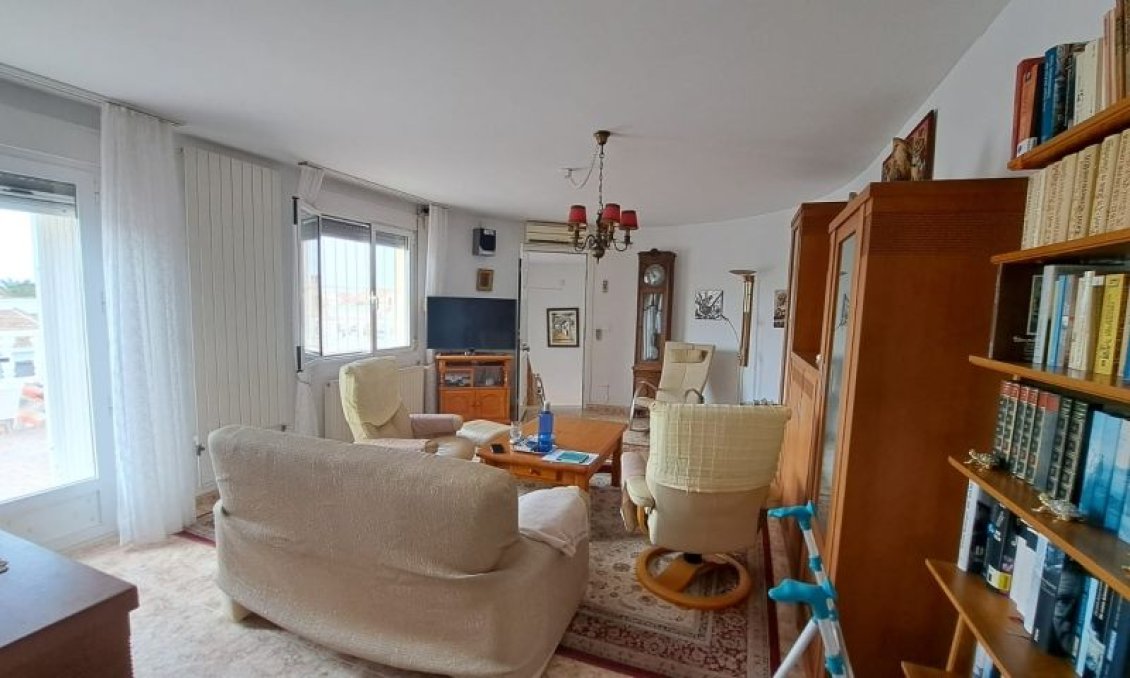 Segunda mano - Villa -
Ciudad Quesada - Costa Blanca