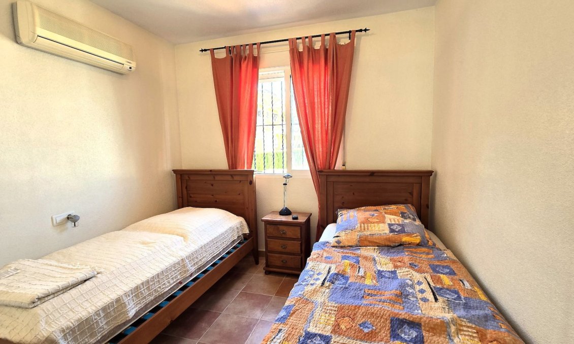 Wiederverkauf - Villa -
Orihuela Costa - Costa Blanca