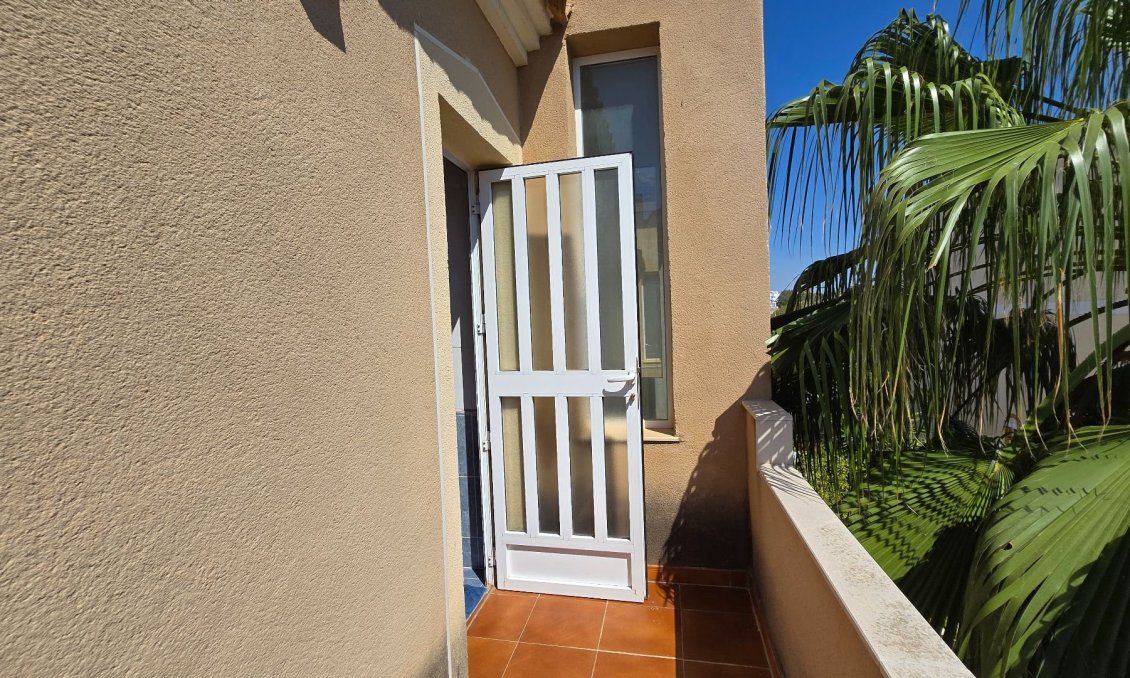 Wiederverkauf - Villa -
Orihuela Costa - Costa Blanca