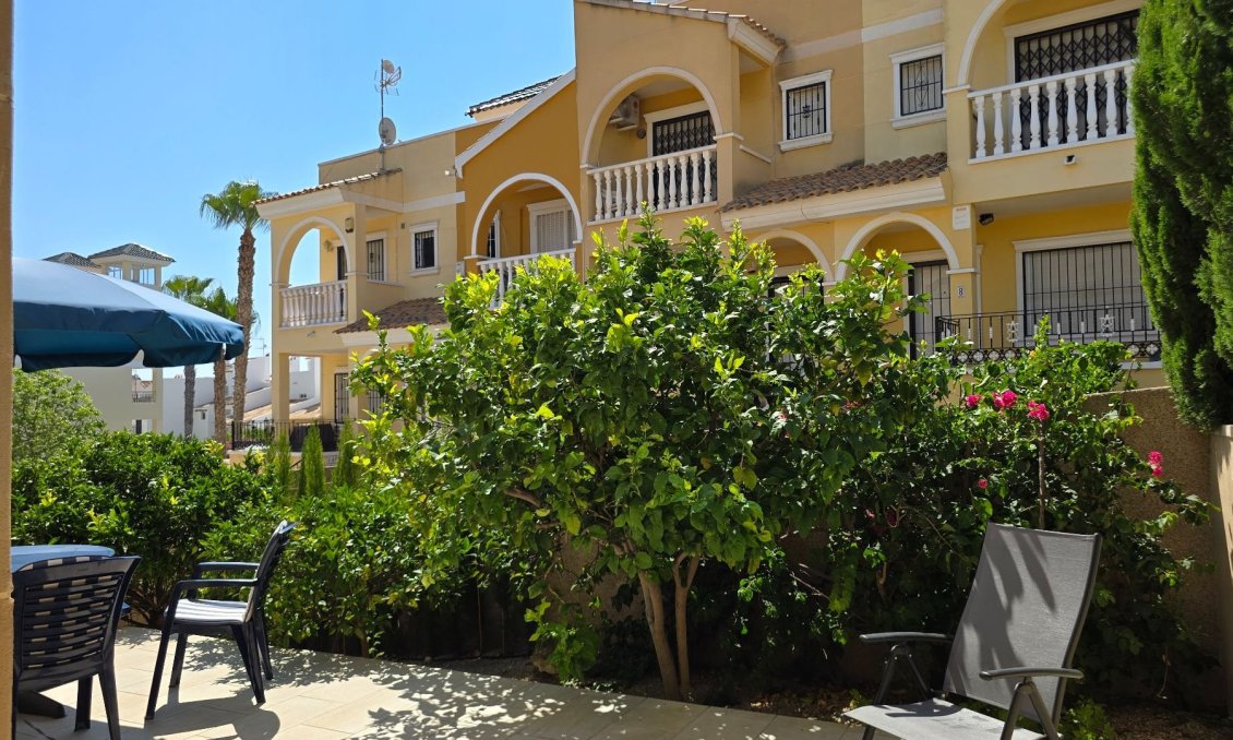 Wiederverkauf - Villa -
Orihuela Costa - Costa Blanca