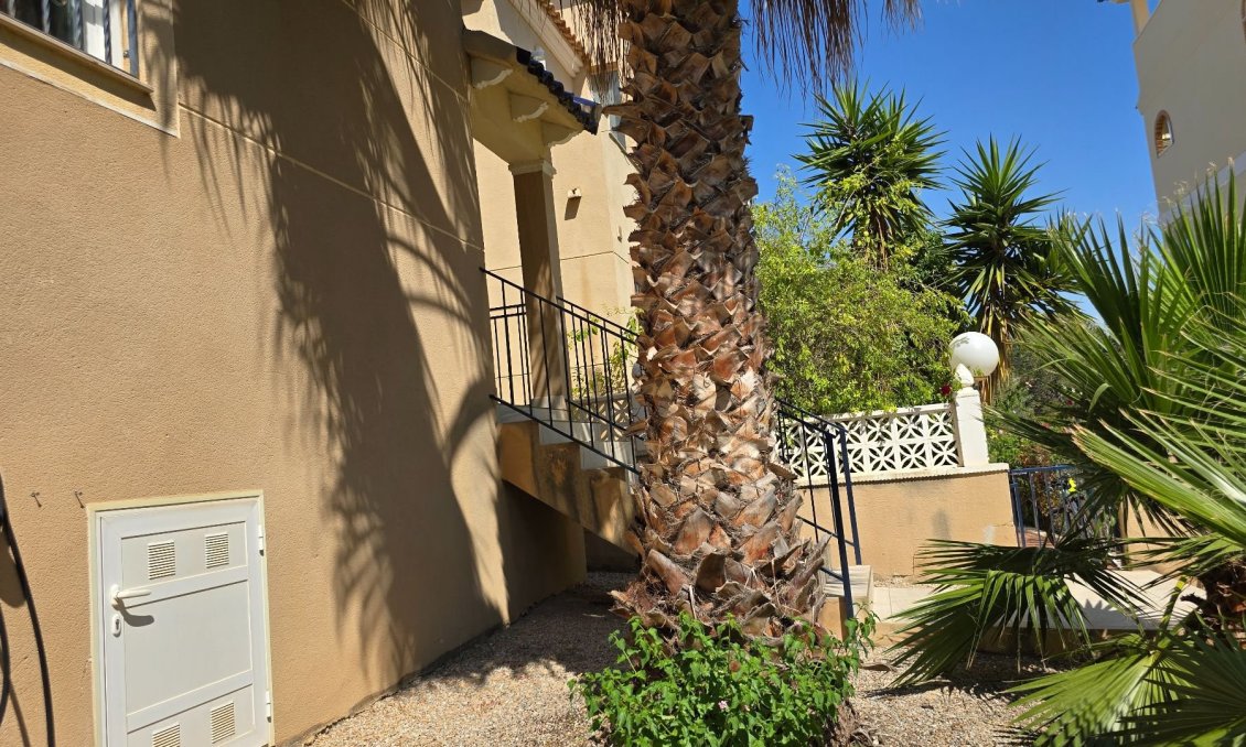 Wiederverkauf - Villa -
Orihuela Costa - Costa Blanca