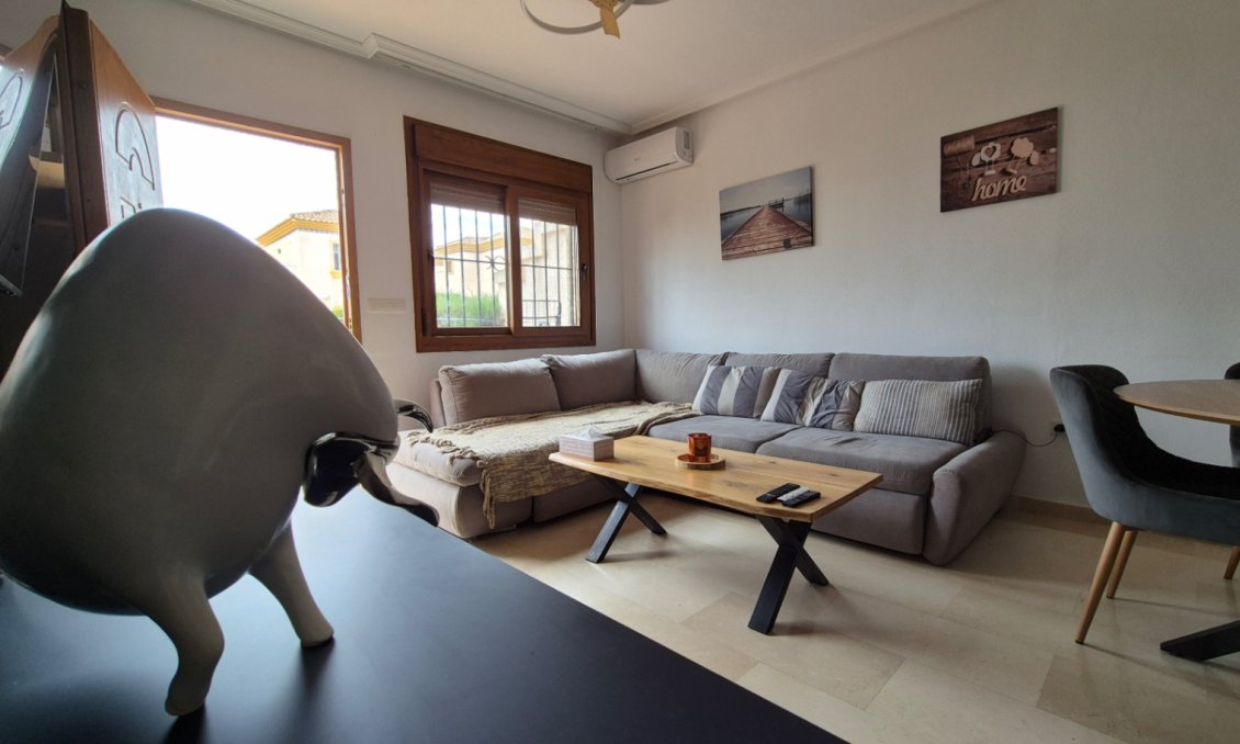 Segunda mano - Semi Detached -
Orihuela - Inland