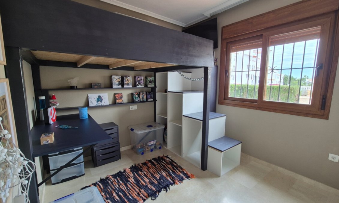 Segunda mano - Semi Detached -
Orihuela - Inland