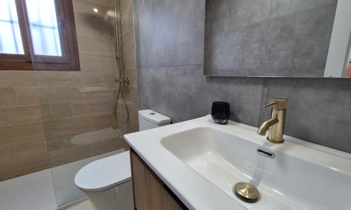 Segunda mano - Semi Detached -
Orihuela - Inland