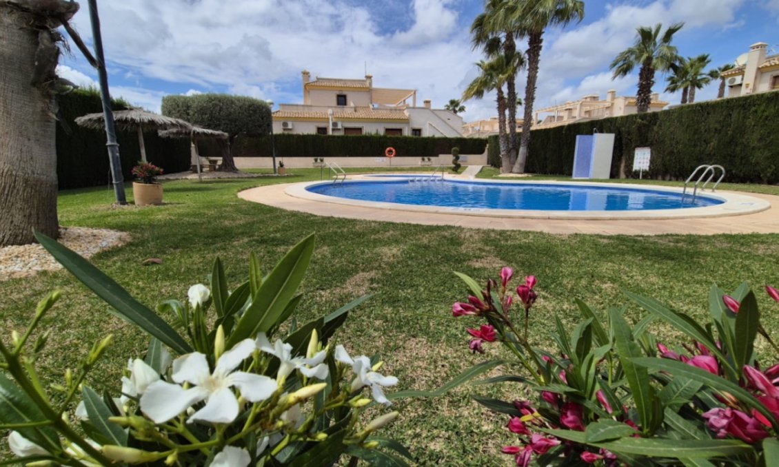 Segunda mano - Semi Detached -
Orihuela - Inland
