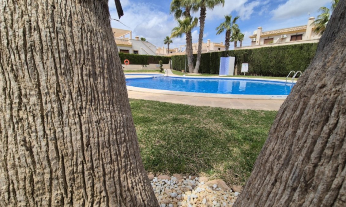 Segunda mano - Semi Detached -
Orihuela - Inland