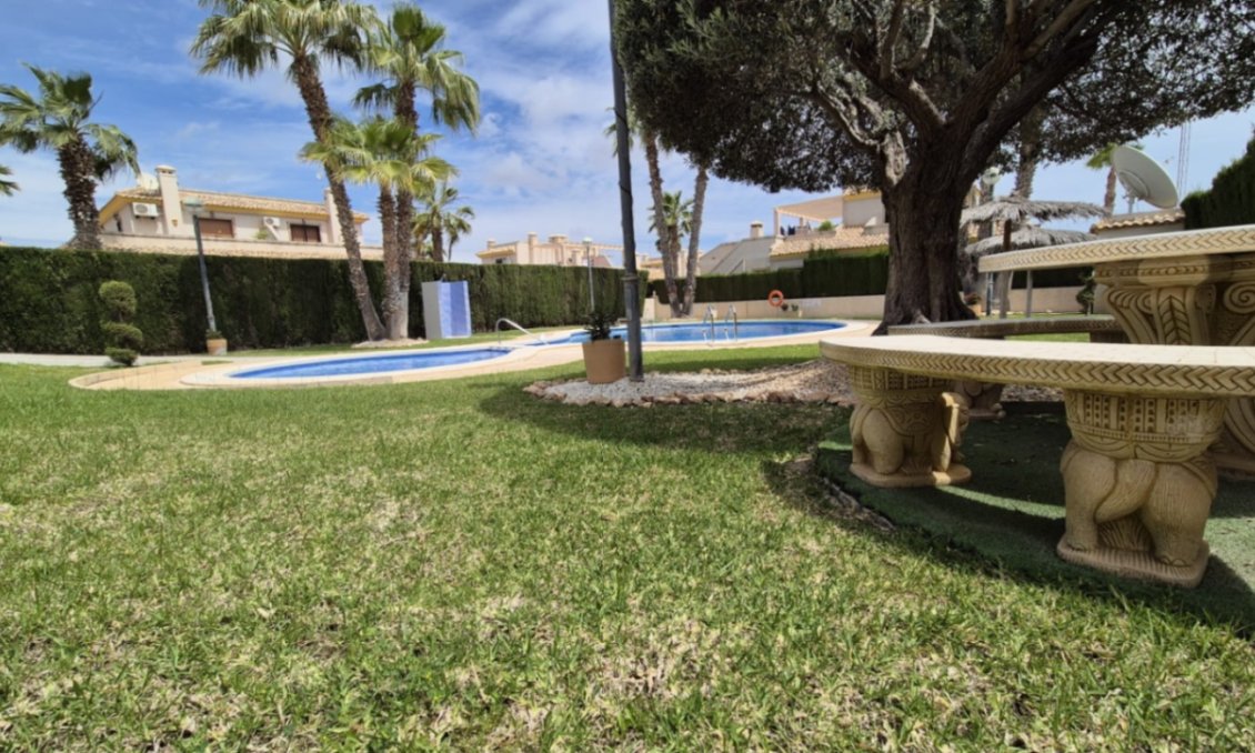 Segunda mano - Semi Detached -
Orihuela - Inland
