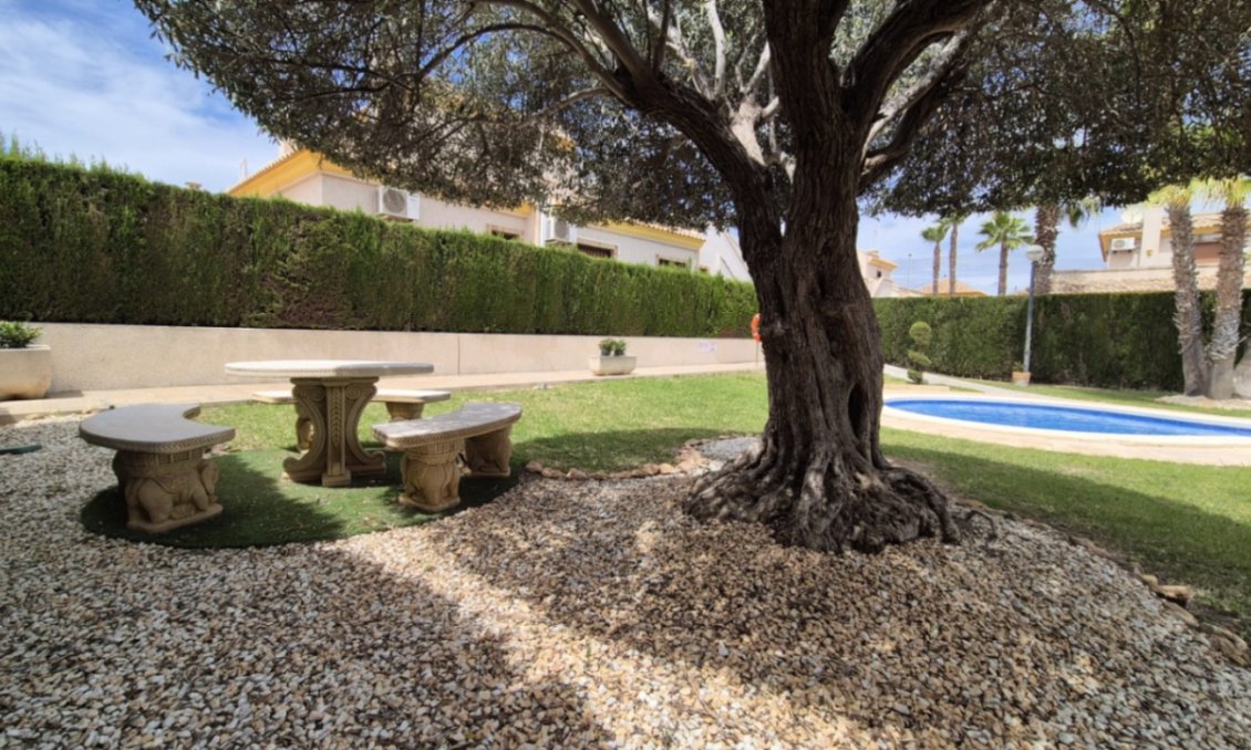 Segunda mano - Semi Detached -
Orihuela - Inland