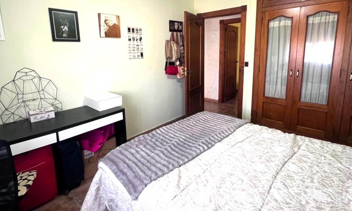 Segunda mano - Villa -
Orihuela - Desamparados-hurchillo-torremendo