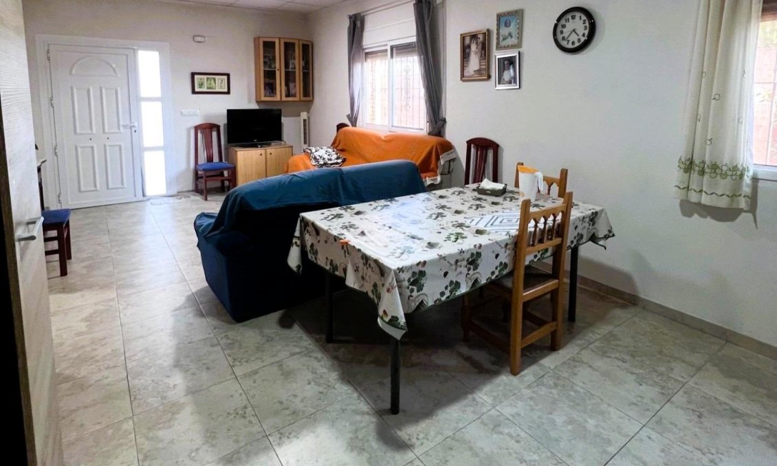 Segunda mano - Villa -
Orihuela - Desamparados-hurchillo-torremendo