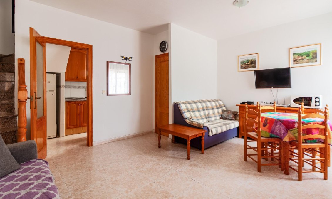 Segunda mano - Town House -
Torrevieja - Torretas