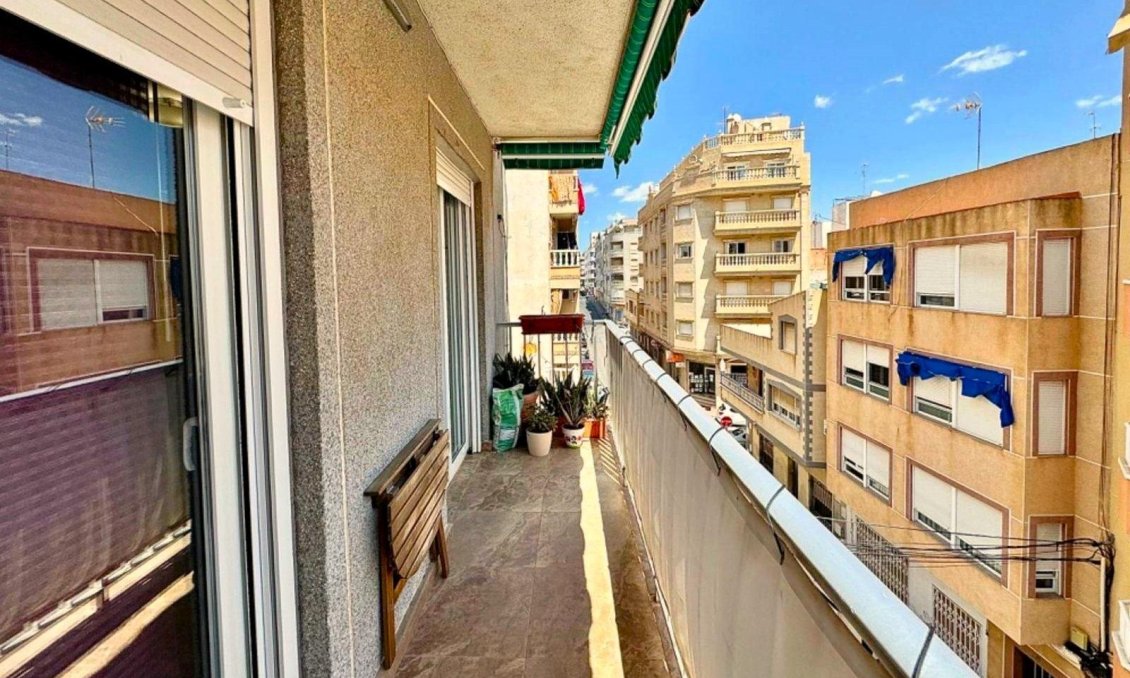 Wiederverkauf - Wohnung -
Torrevieja - Playa del Cura