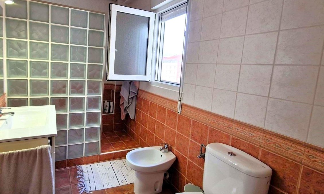 Wiederverkauf - Wohnung -
Torrevieja - Playa del Cura