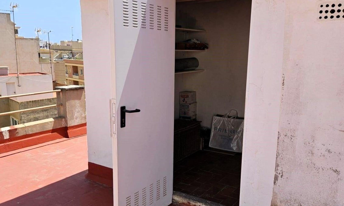 Wiederverkauf - Wohnung -
Torrevieja - Playa del Cura