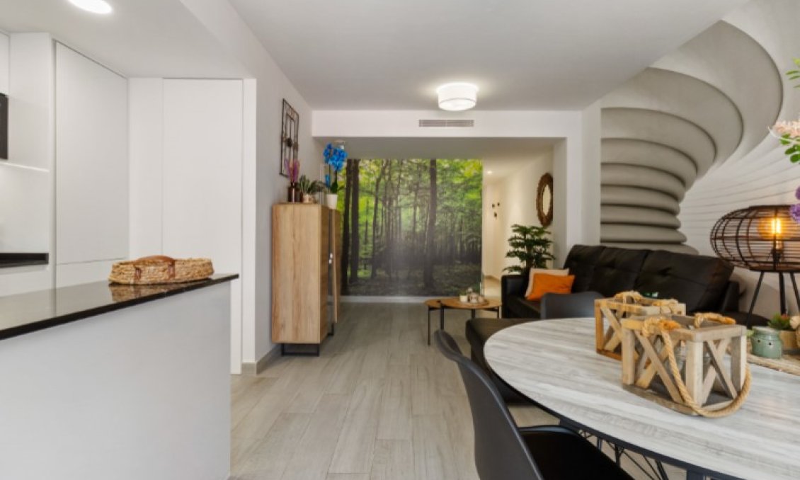 Használt Ingatlanok - Apartman -
Torrevieja - Costa Blanca